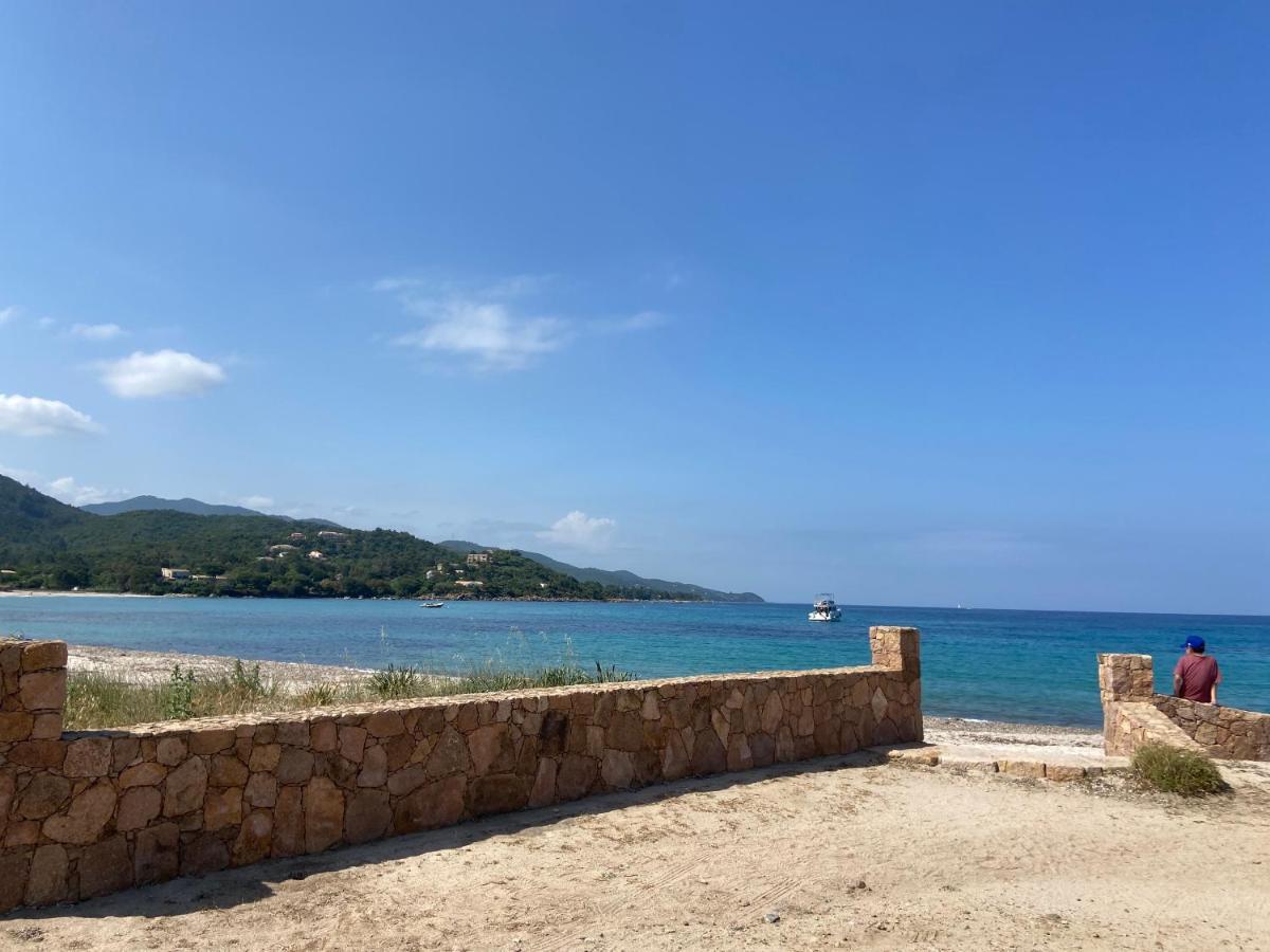 Les Lodges De La Plage U Dragulinu Sari-Solenzara Exteriör bild