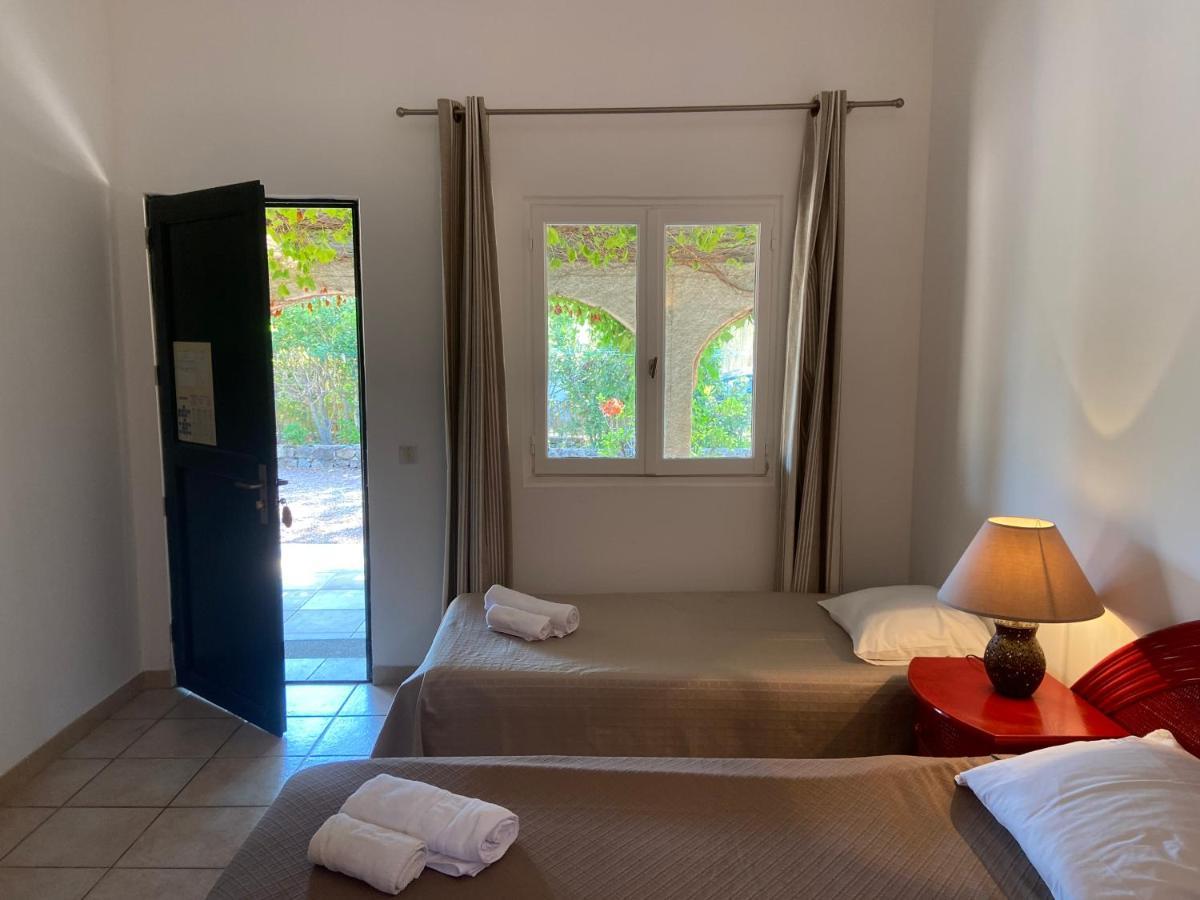 Les Lodges De La Plage U Dragulinu Sari-Solenzara Exteriör bild