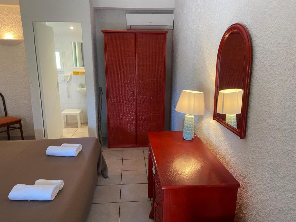 Les Lodges De La Plage U Dragulinu Sari-Solenzara Exteriör bild