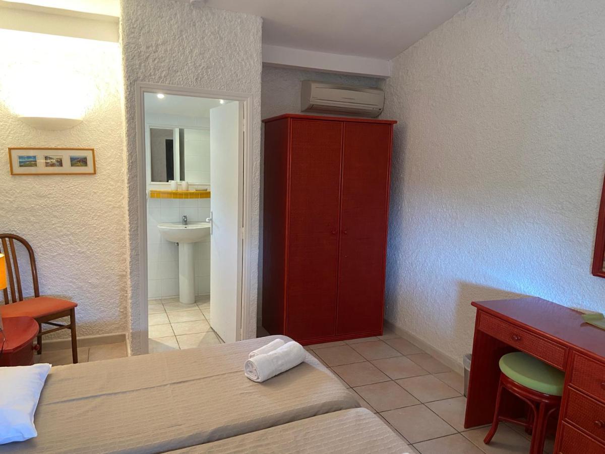 Les Lodges De La Plage U Dragulinu Sari-Solenzara Exteriör bild