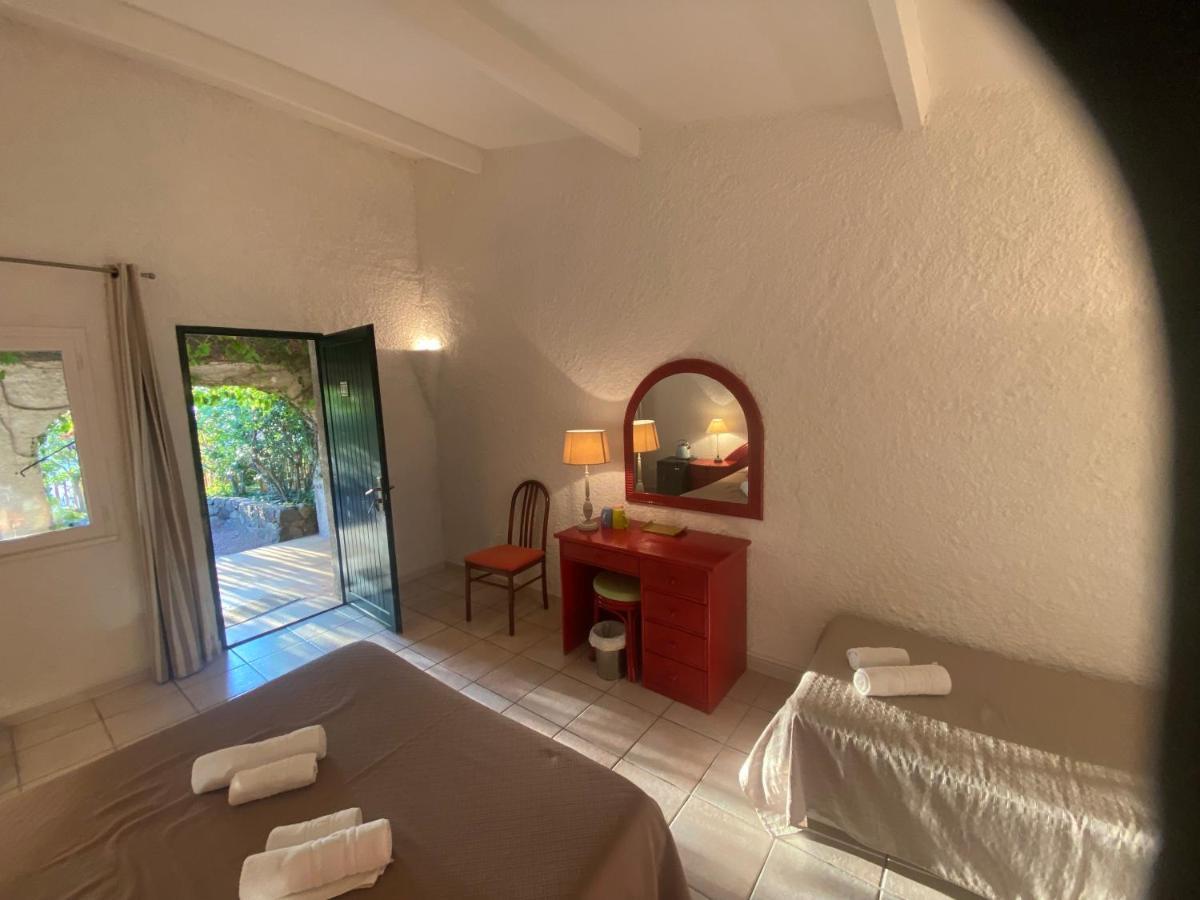 Les Lodges De La Plage U Dragulinu Sari-Solenzara Exteriör bild