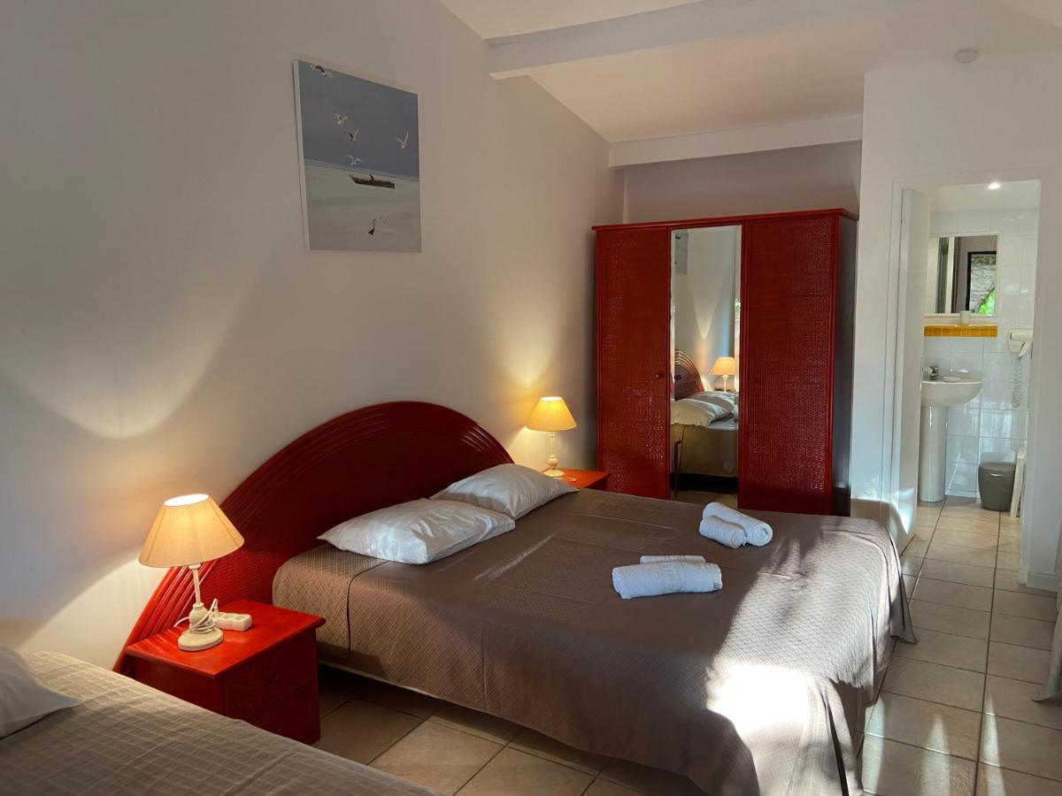 Les Lodges De La Plage U Dragulinu Sari-Solenzara Exteriör bild